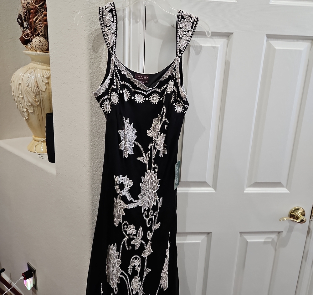 MARINA Black Maxi Dress with White Floral Design